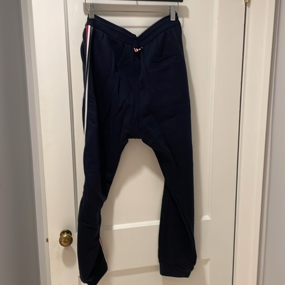 Navy thom browne navy sweat pants size 4=xl will fit m-l with gold detail - Picture 7 of 9